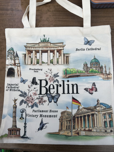 Baumwolltasche 38x42 cm mit Berline motiv.