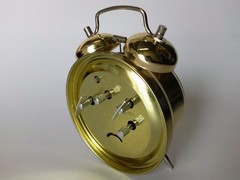 17cm Doppell-Glocken Wecker mechanisches Uhrwerk (Federwerk) in gold (817)