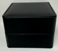 lader Uhren box Schwarz 11cmX10cmX7cm